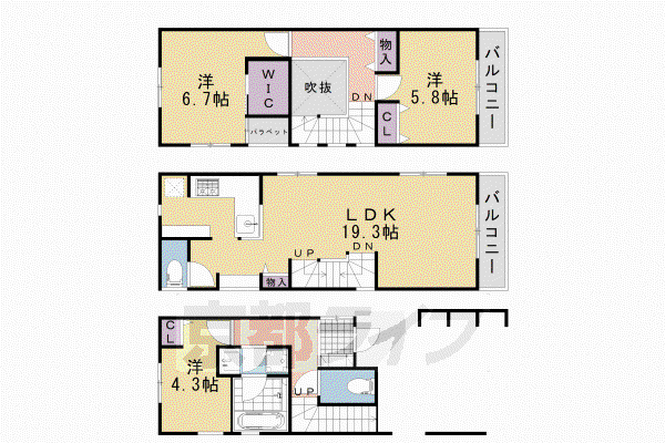 山陰本線 二条駅 徒歩4分 3階建 築4年(3LDK)の間取り写真