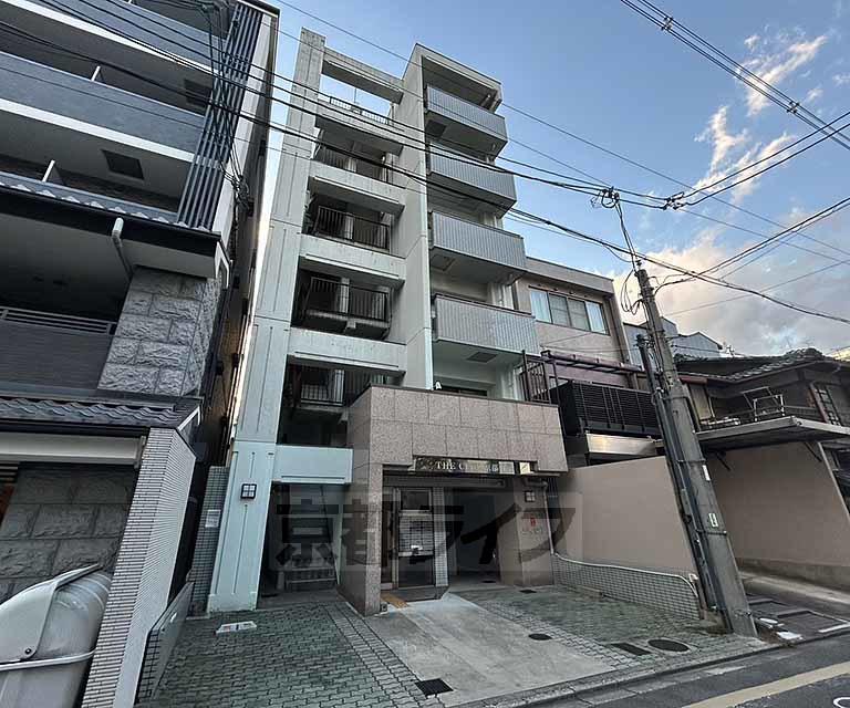 京都市烏丸線 五条駅(京都市営) 徒歩9分 築33年(1K/1階)