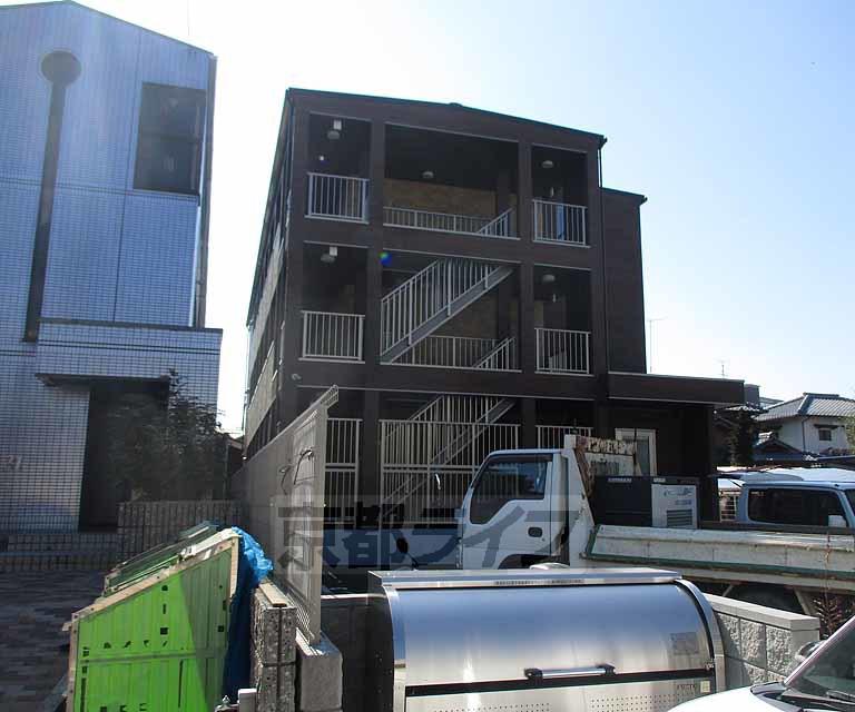 奈良線 JR小倉駅 徒歩3分 築2年(1K/2階)