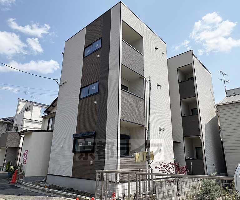 東海道本線 山科駅 徒歩9分 築2年(1DK/2階)