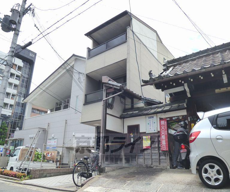京阪電気鉄道鴨東線 出町柳駅 徒歩5分 築28年(4LDK)