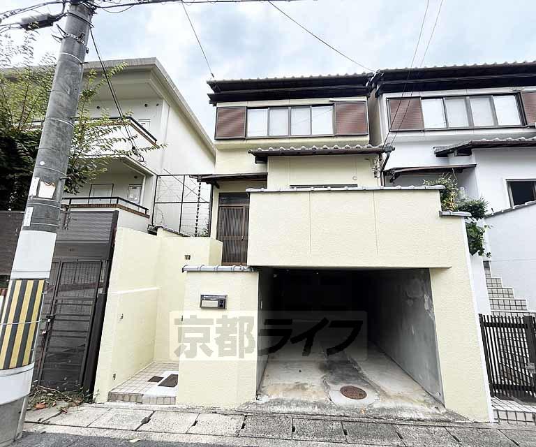 京都市東西線 椥辻駅 徒歩7分 築101年(4LDK)