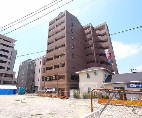 奈良線 木津駅(京都) 徒歩2分 築18年(1K/6階)