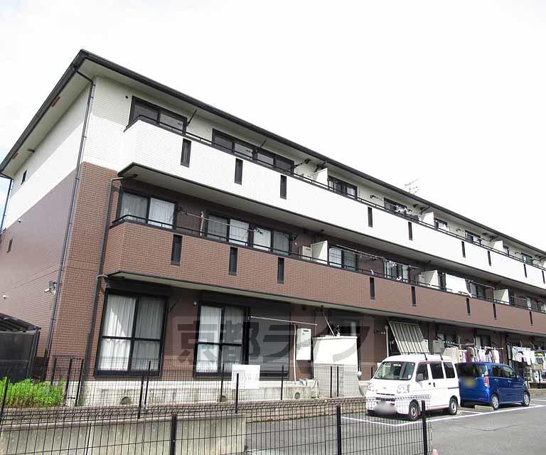 関西本線 木津駅(京都) 徒歩34分 築25年(3LDK/3階)