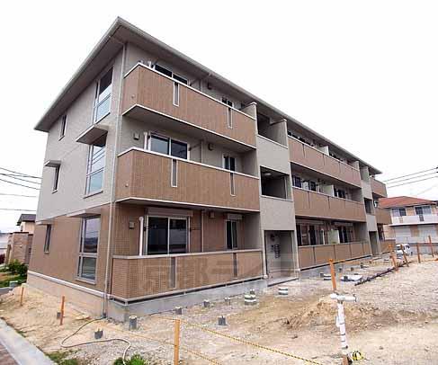 関西本線 平城山駅 徒歩29分 築17年(2LDK/3階)