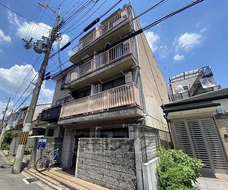 山陰本線 二条駅 徒歩8分 築31年(1K/2階)