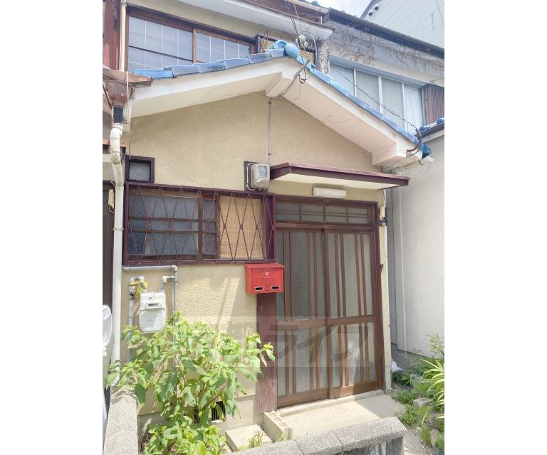 山陰本線 嵯峨嵐山駅 徒歩3分 築61年(4K)