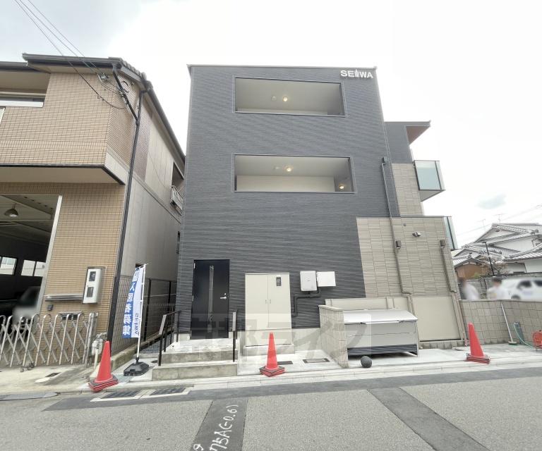 東海道本線 西大路駅 徒歩22分 築1年(1LDK/1階)