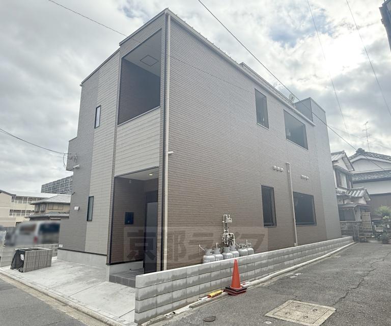 京阪電気鉄道京阪線 墨染駅 徒歩5分 築1年(1LDK/2階)