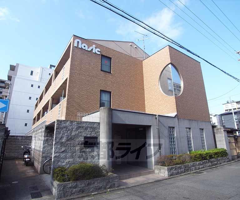 京都市東西線 西大路御池駅 徒歩3分 築24年(1K/1階)