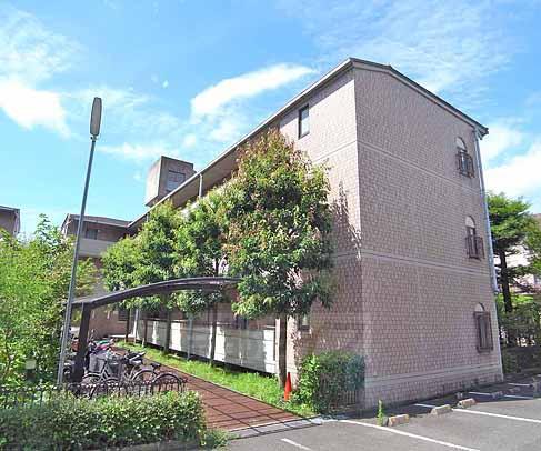 東海道本線 山科駅 徒歩4分 築32年(1K/3階)