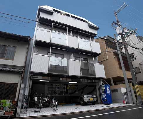 京福北野線 北野白梅町駅 徒歩20分 築38年(1K/3階)