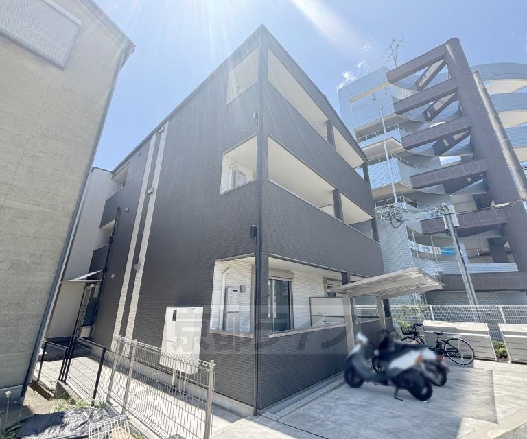 東海道本線 桂川駅(京都) 徒歩10分 築5年(1K/3階)