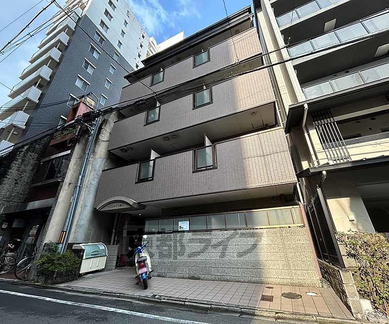京都市烏丸線 五条駅(京都市営) 徒歩1分 築30年(1DK/3階)
