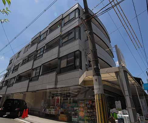 京阪電気鉄道京阪線 清水五条駅 徒歩10分 築37年(2DK/4階)