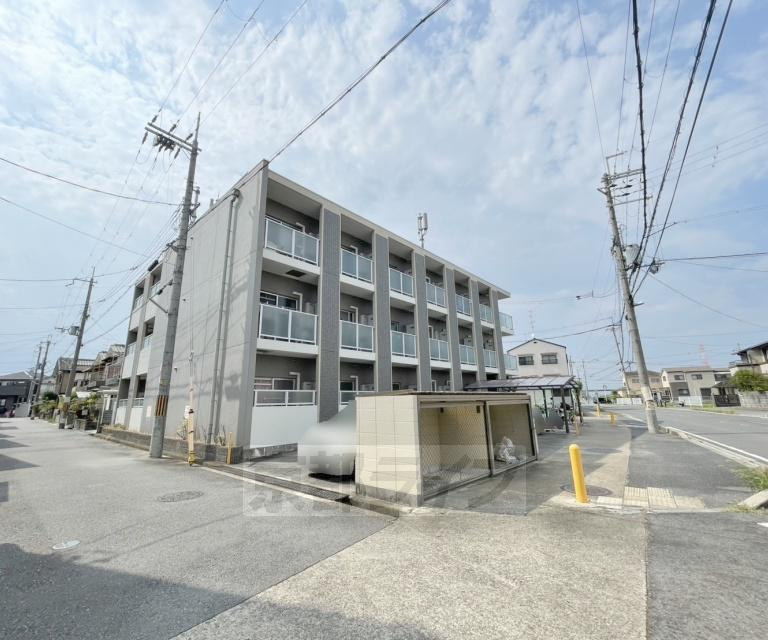 近鉄京都線 富野荘駅 徒歩11分 築27年(1K/3階)