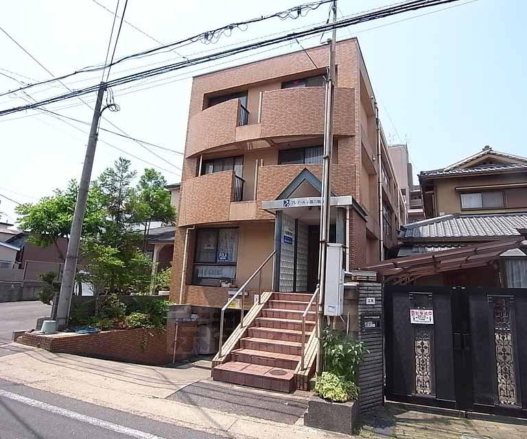 奈良線 六地蔵駅(JR) 徒歩4分 築36年(ワンルーム/1階)