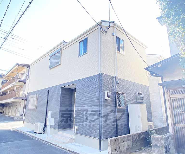 近鉄京都線 伏見駅(京都) 徒歩3分 築6年(3LDK)