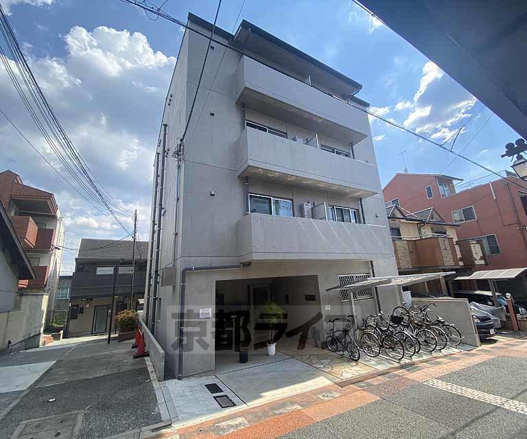 山陰本線 太秦駅(JR) 徒歩9分 築5年(1K/2階)