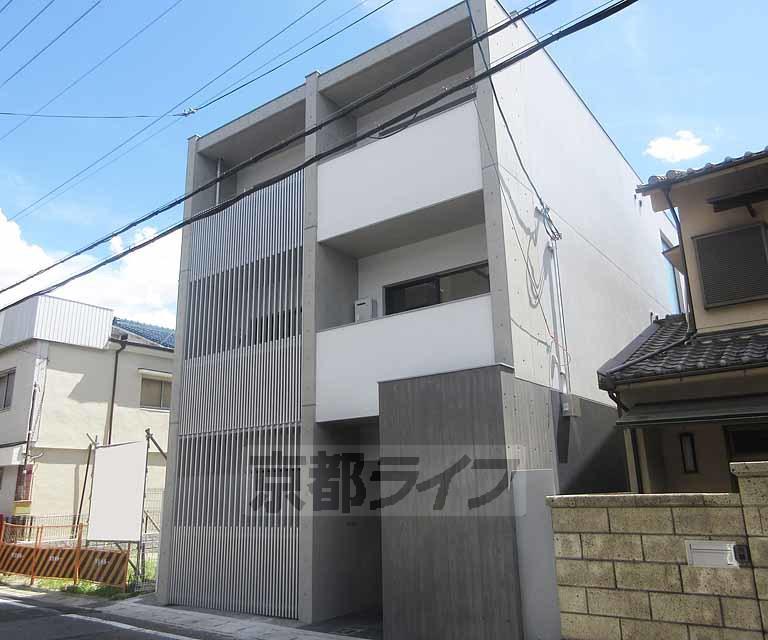 東海道本線 山科駅 徒歩6分 築4年(1K/1階)