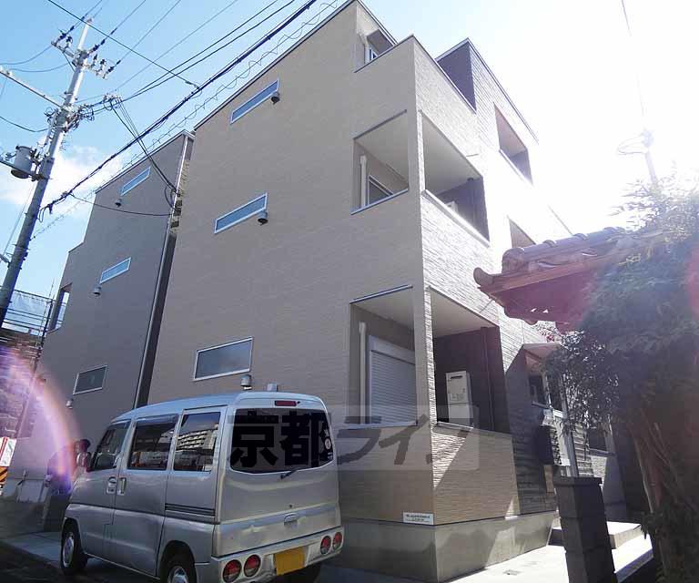 京阪電気鉄道京阪線 伏見稲荷駅 徒歩5分 築6年(ワンルーム/1階)