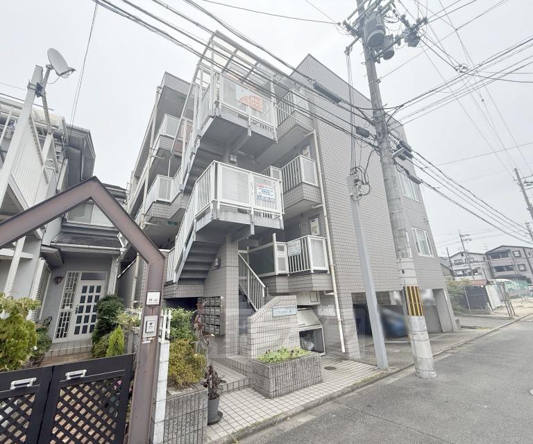京阪電気鉄道京阪線 藤森駅 徒歩4分 築33年(1K/1階)