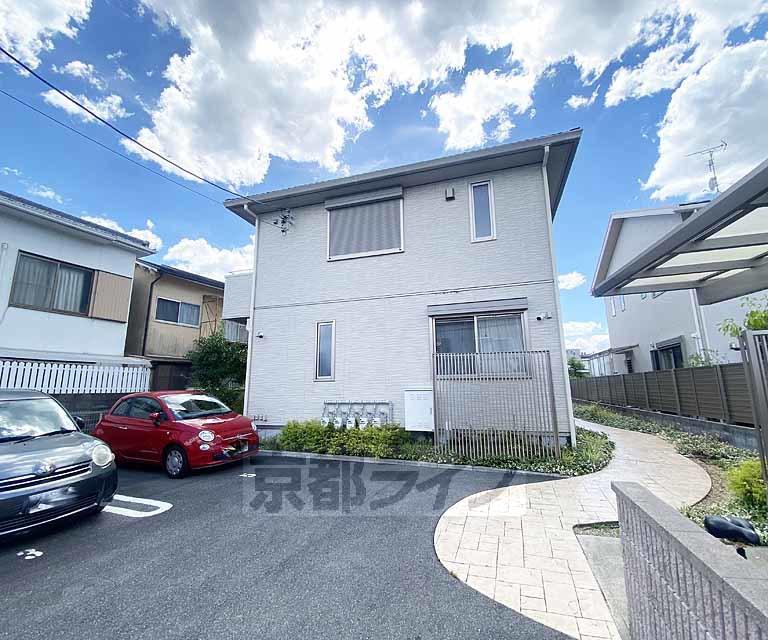 山陰本線 花園駅(京都) 徒歩13分 築10年(2LDK/2階)