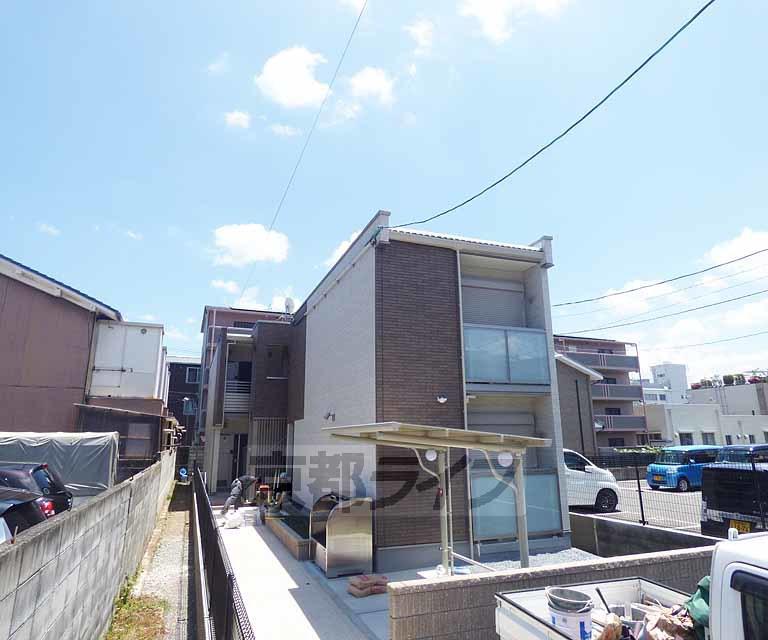 京都市東西線 太秦天神川駅 徒歩8分 築7年(1K/2階)