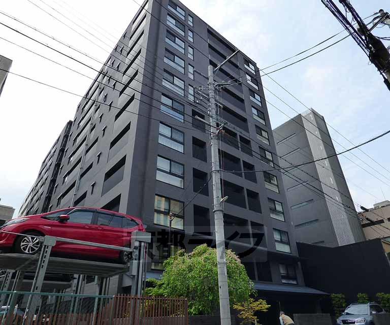 京都市烏丸線 烏丸御池駅 徒歩3分 築13年(2LDK/10階)