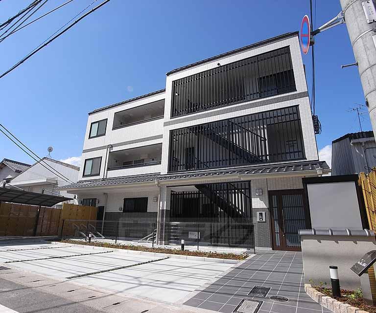近鉄京都線 竹田駅(京都) 徒歩17分 築11年(1LDK/3階)