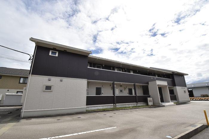富山地鉄不二越上滝 上堀駅 徒歩32分 築16年(1LDK/1階)