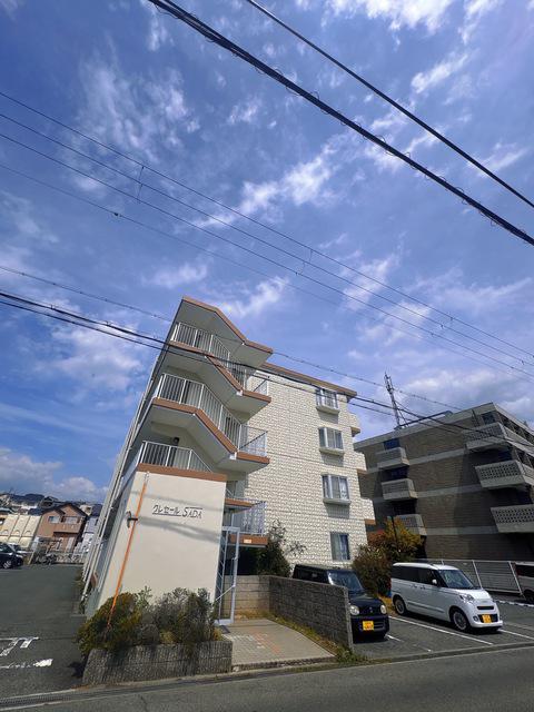 クレセールSADA(3LDK/2階)