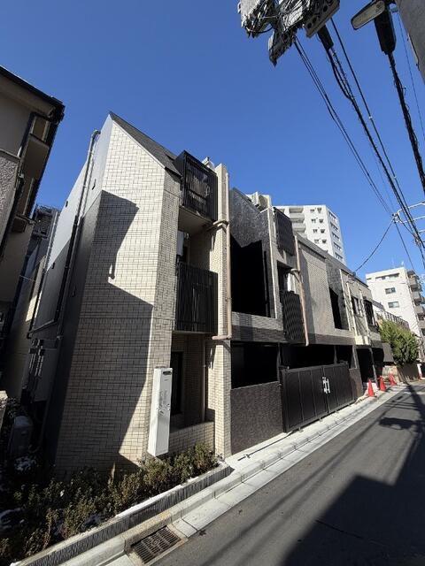 プレニーズ護国寺PREMIER(1DK/地下階)