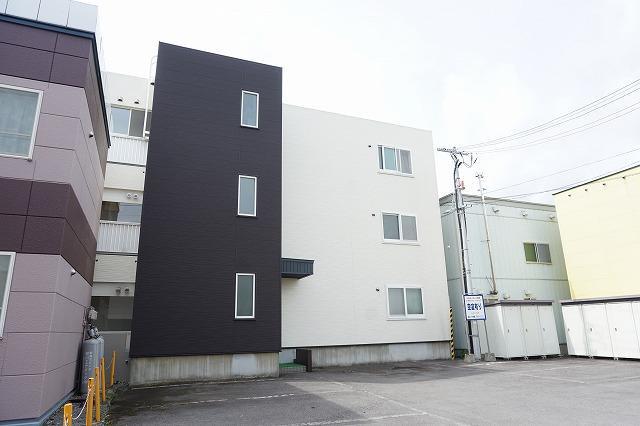 ベルディーコート本町(1DK/1階)