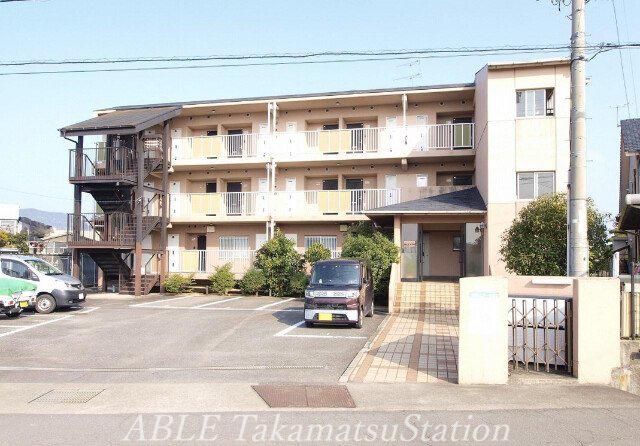 ヴィラ・アンソレイエ亀田町(1DK/3階)