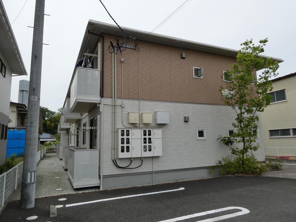 ファミーユ仲町(2LDK/2階)