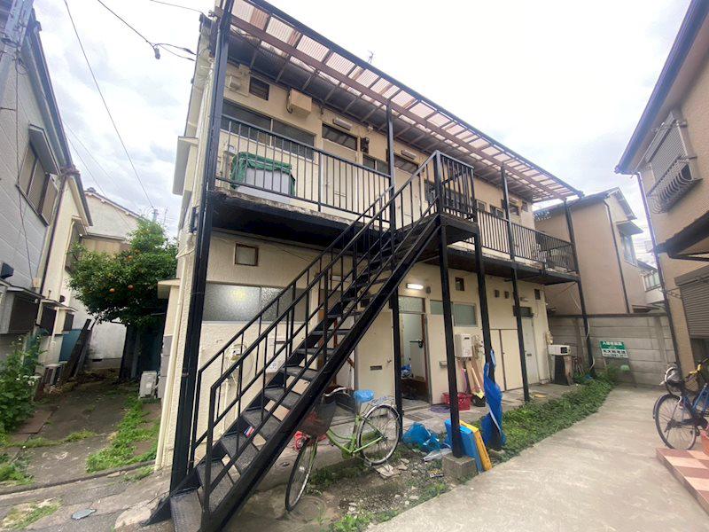 塚田荘(1K/2階)