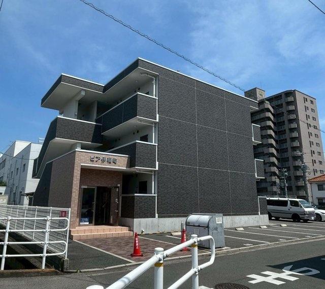 ピア伊福町(1K/3階)