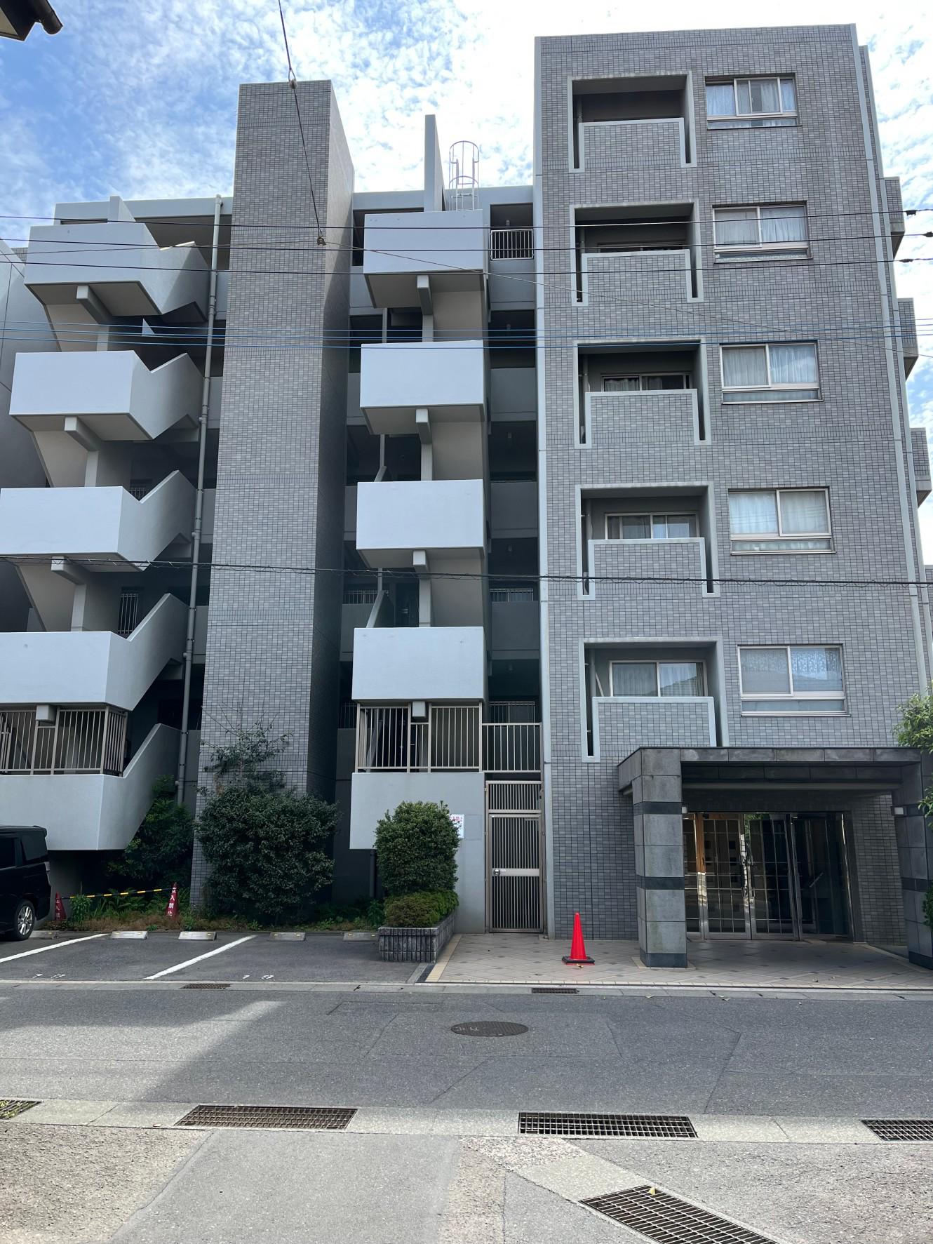 ジェネラス荒田(3LDK/3階)の外観写真