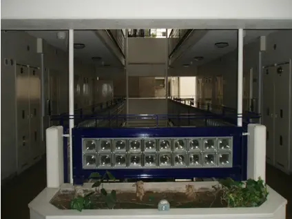 靭ハイツ(1K/3階)の外観写真