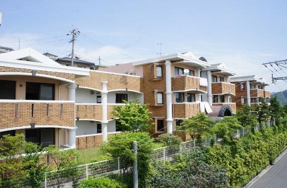ザ・ビューヒルズ(3LDK/2階)の外観写真