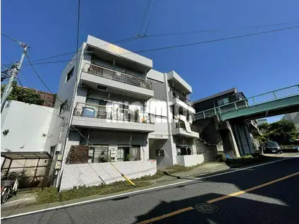 メゾン藍(2K/1階)の外観写真