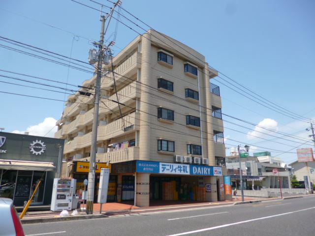 エレガント谷山(3DK/3階)