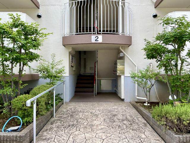 西船橋グリーンハイツ2号棟(2LDK/1階)の外観写真