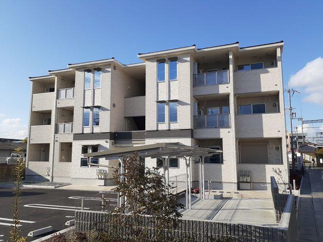 近鉄橿原線 九条駅(奈良) 徒歩2分 築3年(1LDK/3階)
