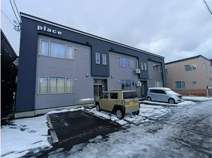 PLACE(1LDK/1階)の外観写真