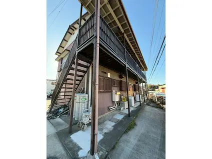 盛田荘(2K/2階)の外観写真