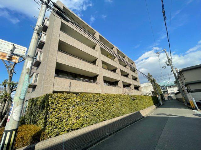 ステイツ豊中本町レジデンス(3LDK/1階)
