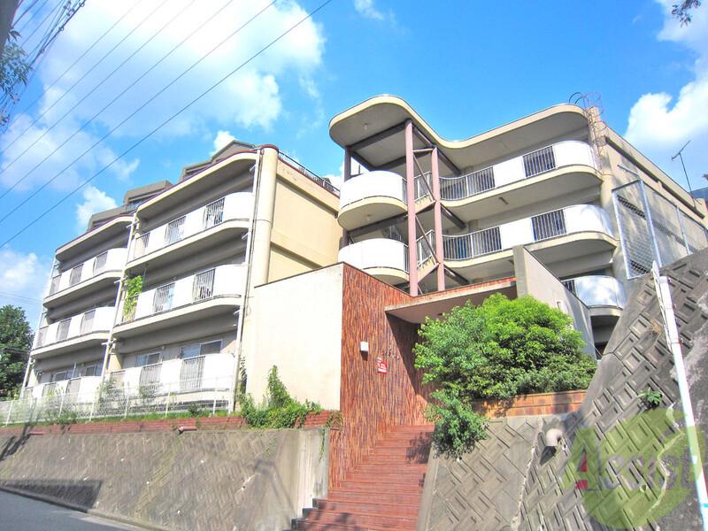 スタシア緑地公園(2LDK/1階)