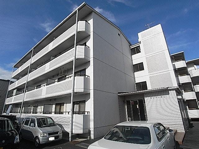 ランプリ築山(3LDK/4階)